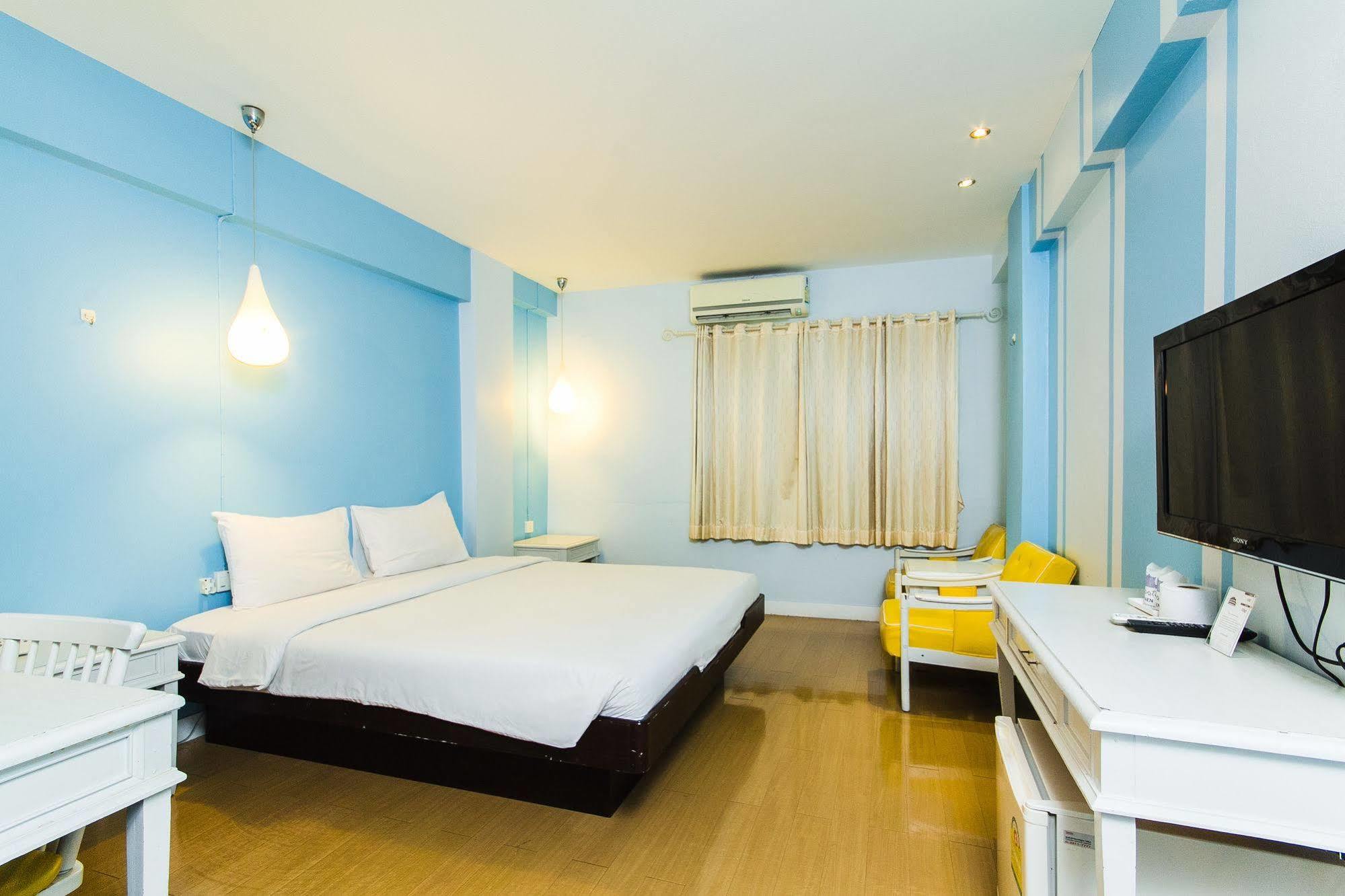 Roma Hotel Хон Каен Экстерьер фото