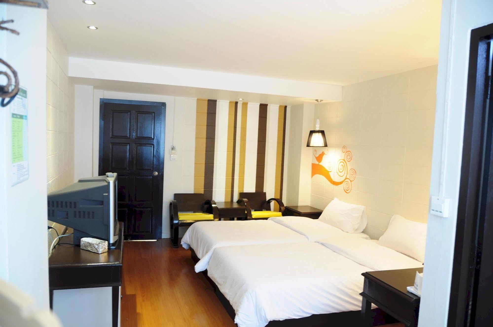 Roma Hotel Хон Каен Экстерьер фото