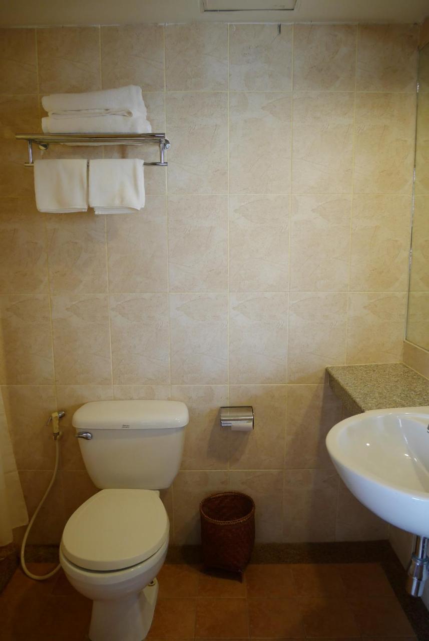 Roma Hotel Хон Каен Экстерьер фото